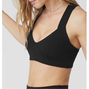 Rare ALO Yoga Black Rev It Up Bra